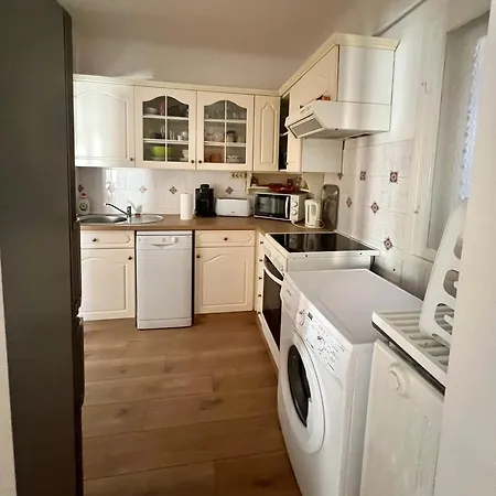 Stylish And Funky Flat In The Heart Of Debrecen