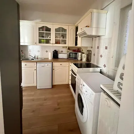 Stylish And Funky Flat In The Heart Of Apartment Debrecen
