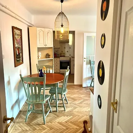 Διαμέρισμα Stylish And Funky Flat In The Heart Of Ντέμπρετσεν